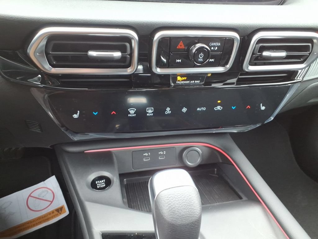 New 2026 Nissan Sentra SR w/ SR Premium Package FWD image 12