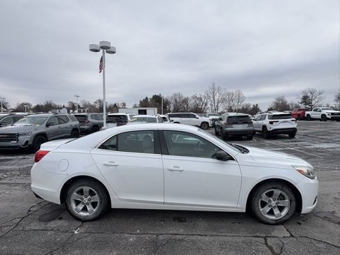 Used 2014 Chevrolet Malibu LS image 4