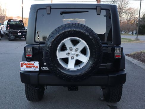 Used 2017 Jeep Wrangler Unlimited Sport w/ Quick Order Package 24S image 8