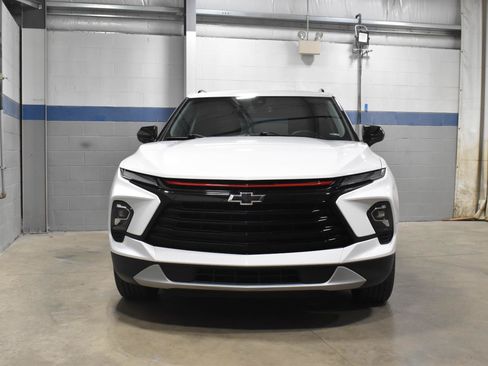 Used 2023 Chevrolet Blazer LT w/ Convenience Package FWD image 29