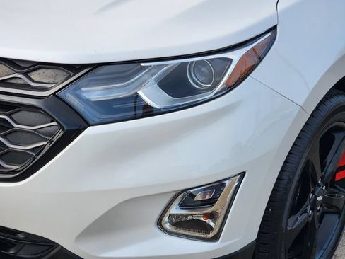 Used 2019 Chevrolet Equinox LT FWD image 9
