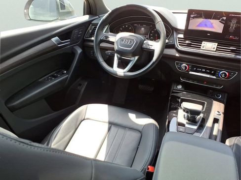 Used 2023 Audi Q5 2.0T Premium w/ Convenience Package AWD/4WD image 6