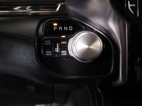 Used 2021 RAM 1500 Limited w/ Night Edition image 9