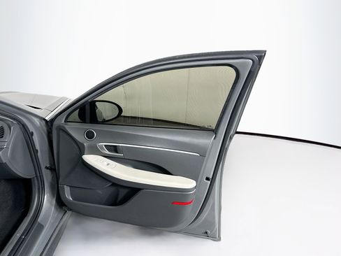 Used 2023 Hyundai Sonata SE FWD image 29