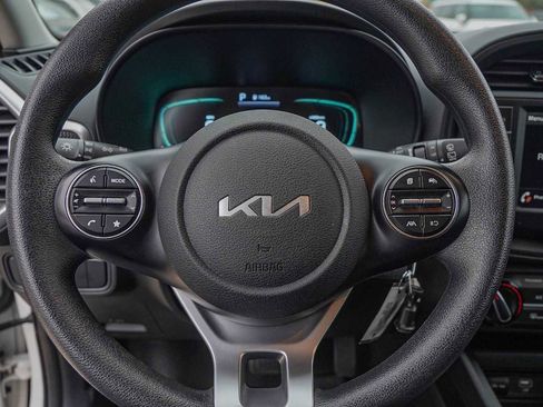 Certified 2024 Kia Soul LX w/ Option Group 015 image 12