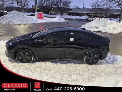 New 2026 Toyota Prius Plug-In Hybrid image 5