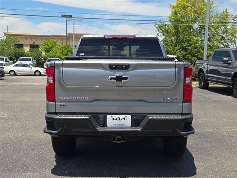 Used 2024 Chevrolet Silverado 1500 ZR2 w/ Technology Package AWD/4WD image 18