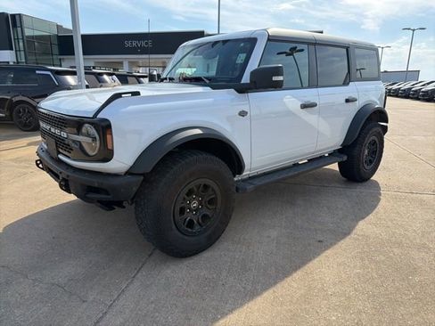 Used 2024 Ford Bronco Wildtrak AWD/4WD image 1