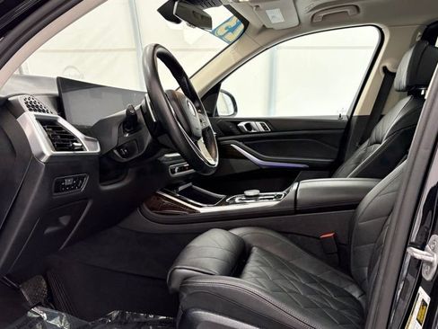 Used 2023 BMW X7 xDrive40i AWD/4WD image 19