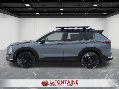 New 2026 Mitsubishi Outlander Trail Edition image 2