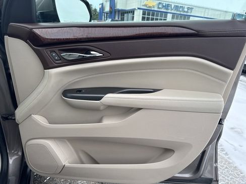 Used 2012 Cadillac SRX Luxury image 23