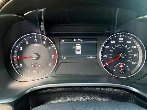 Used 2024 Kia Forte LXS image 12