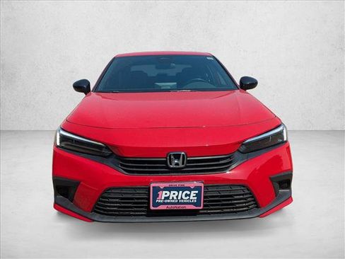 Used 2023 Honda Civic Sport image 2