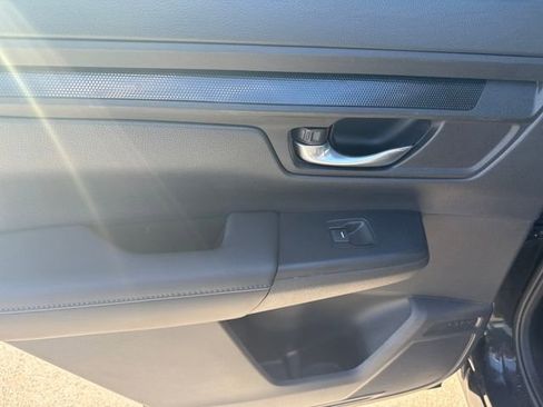 Used 2023 Honda CR-V EX image 14