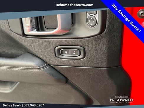Used 2022 Jeep Wrangler Unlimited Sahara w/ LED Lighting Group AWD/4WD image 25