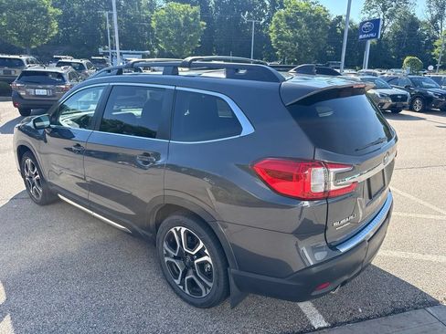 Used 2023 Subaru Ascent Limited w/ Technology Package AWD/4WD image 4
