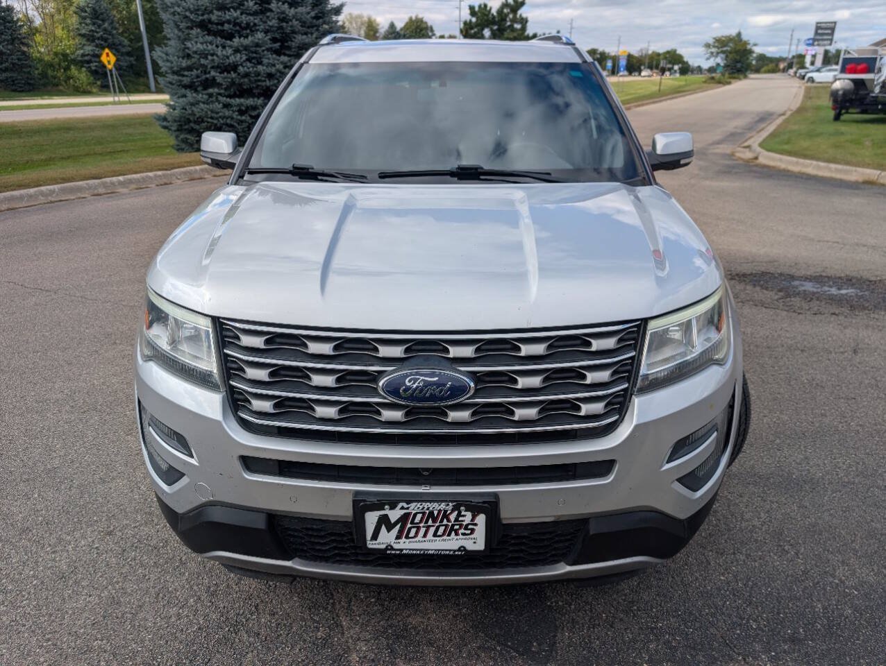 Used 2016 Ford Explorer Limited AWD/4WD image 4