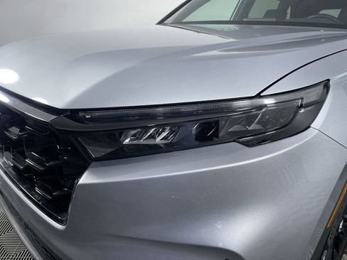 Used 2025 Honda CR-V Sport image 46