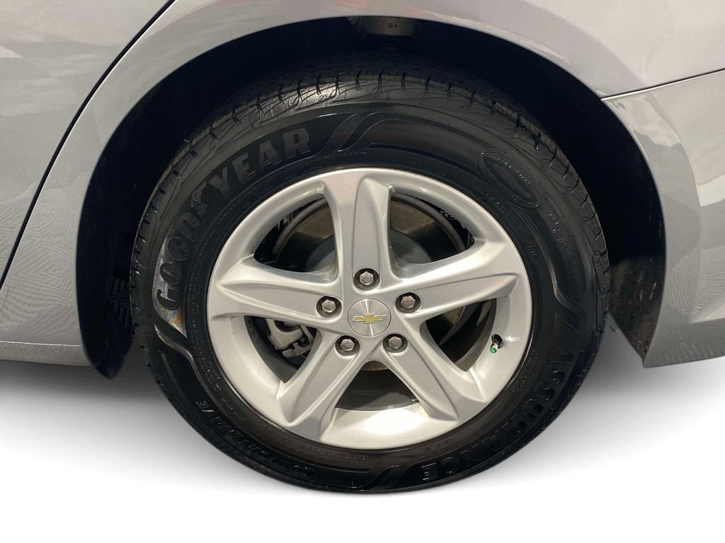 Used 2023 Chevrolet Malibu LS FWD image 10