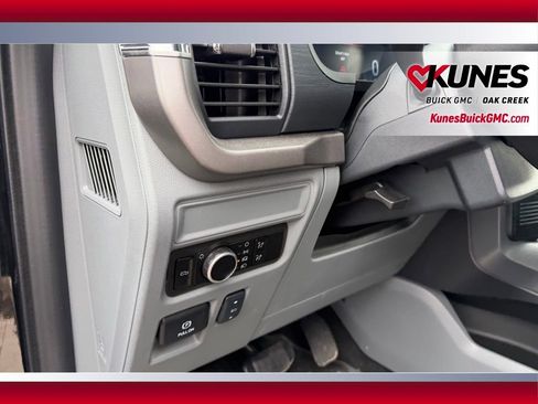 Used 2025 Ford F150 Lightning XLT image 12