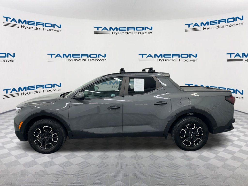Certified 2024 Hyundai Santa Cruz SEL w/ Activity Package FWD image 2