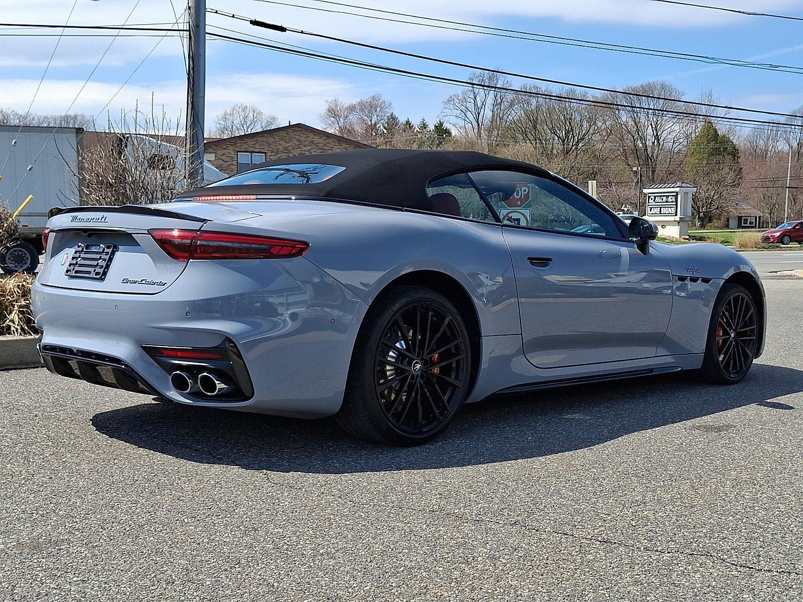 Used 2024 Maserati GranCabrio Trofeo AWD/4WD image 12