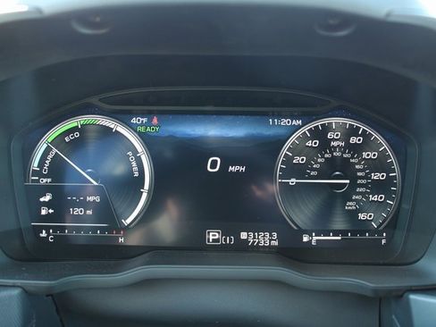 Used 2025 Subaru Forester Limited image 25