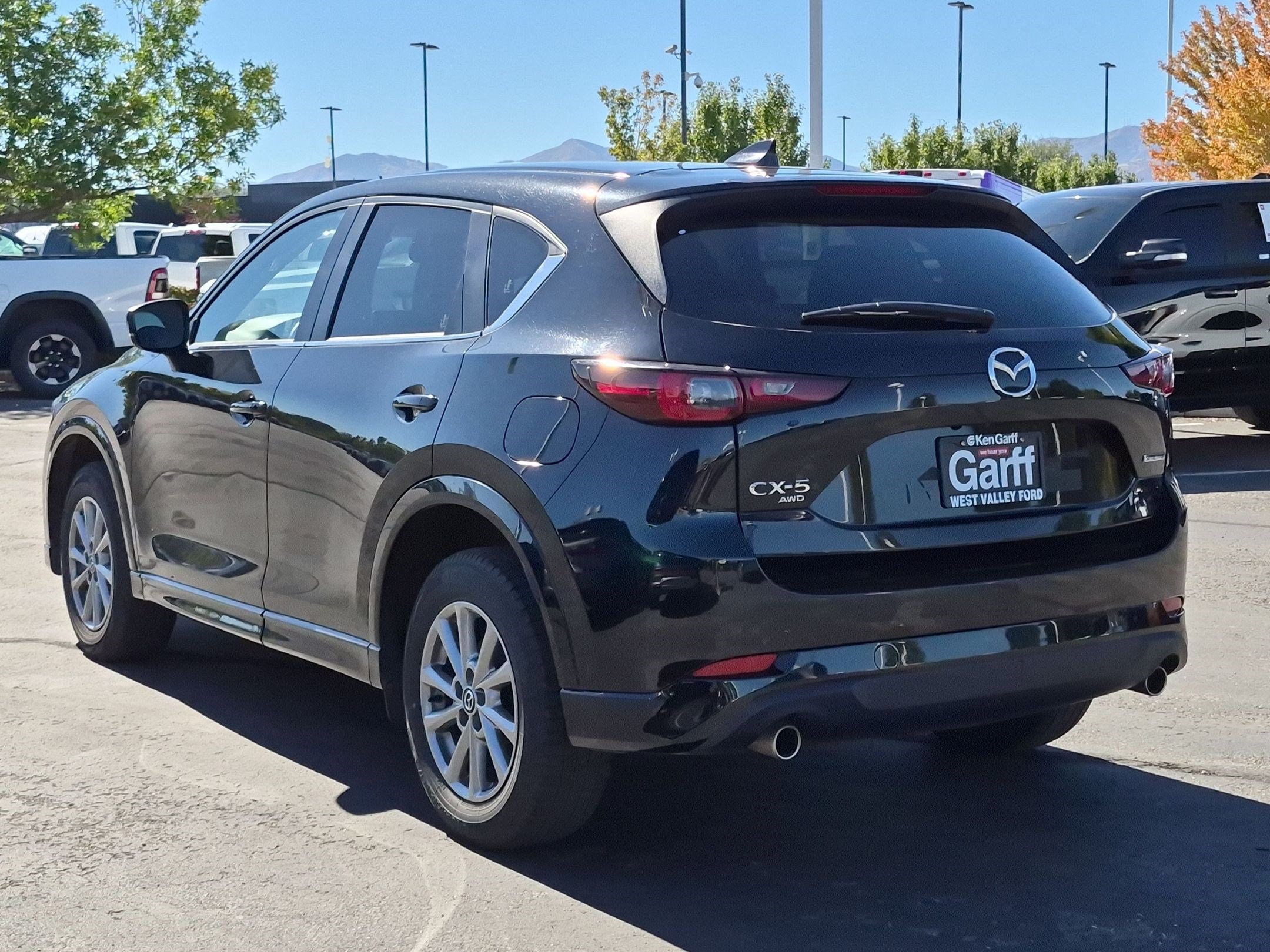 Used 2025 MAZDA CX-5 AWD 2.5 S w/ Preferred Package image 9