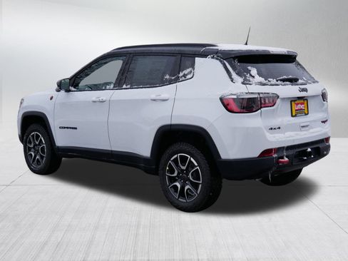New 2026 Jeep Compass Trailhawk w/ Trailer Tow Group image 5