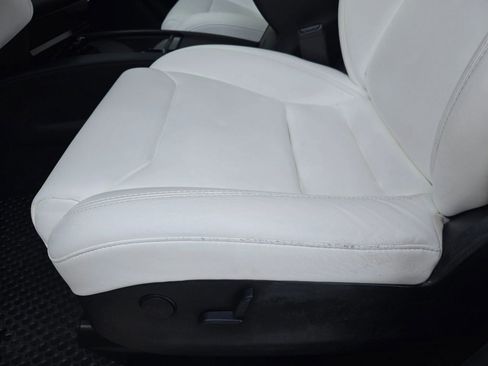 Used 2019 Tesla Model X Long Range image 14