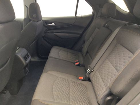 Used 2021 Chevrolet Equinox LT AWD/4WD image 18