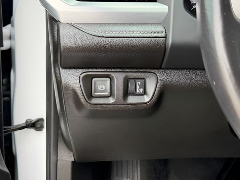 Used 2021 GMC Acadia SLT FWD image 42