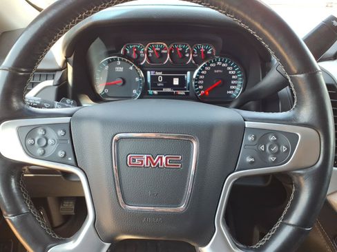 Used 2019 GMC Yukon SLT w/ Premium Edition RWD image 12