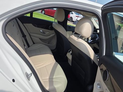 Used 2019 Mercedes-Benz C 300 Sedan image 14