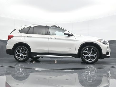 Used 2018 BMW X1 xDrive28i w/ Premium Package image 22