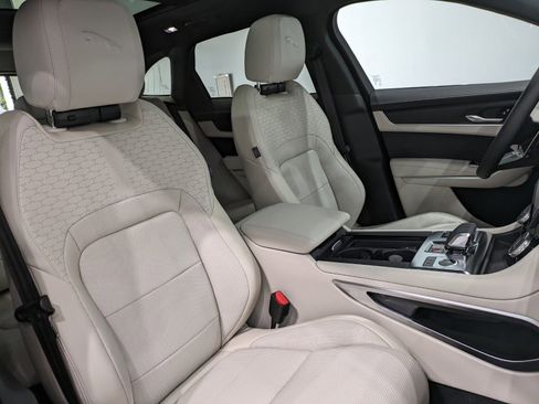 Used 2025 Jaguar F-PACE R-Dynamic S image 23