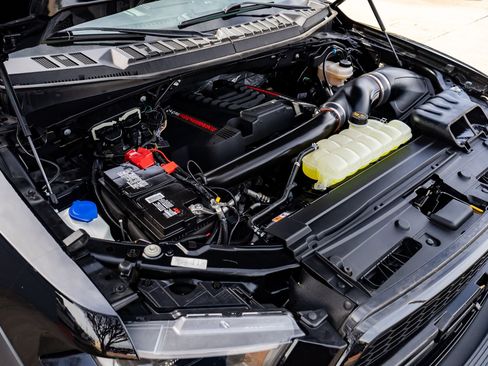 Used 2019 Ford F150 Raptor w/ Equipment Group 802A Luxury image 40