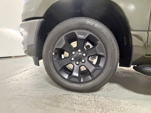 New 2027 RAM 1500 Express AWD/4WD image 11