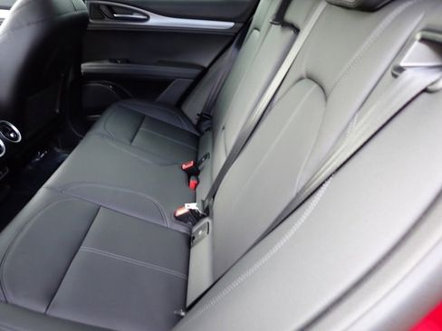 New 2025 Alfa Romeo Stelvio Sprint w/ Convenience Package image 13