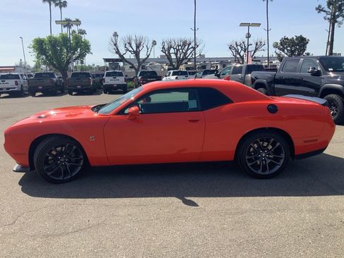 Certified 2023 Dodge Challenger R/T Scat Pack w/ Plus Package RWD image 4