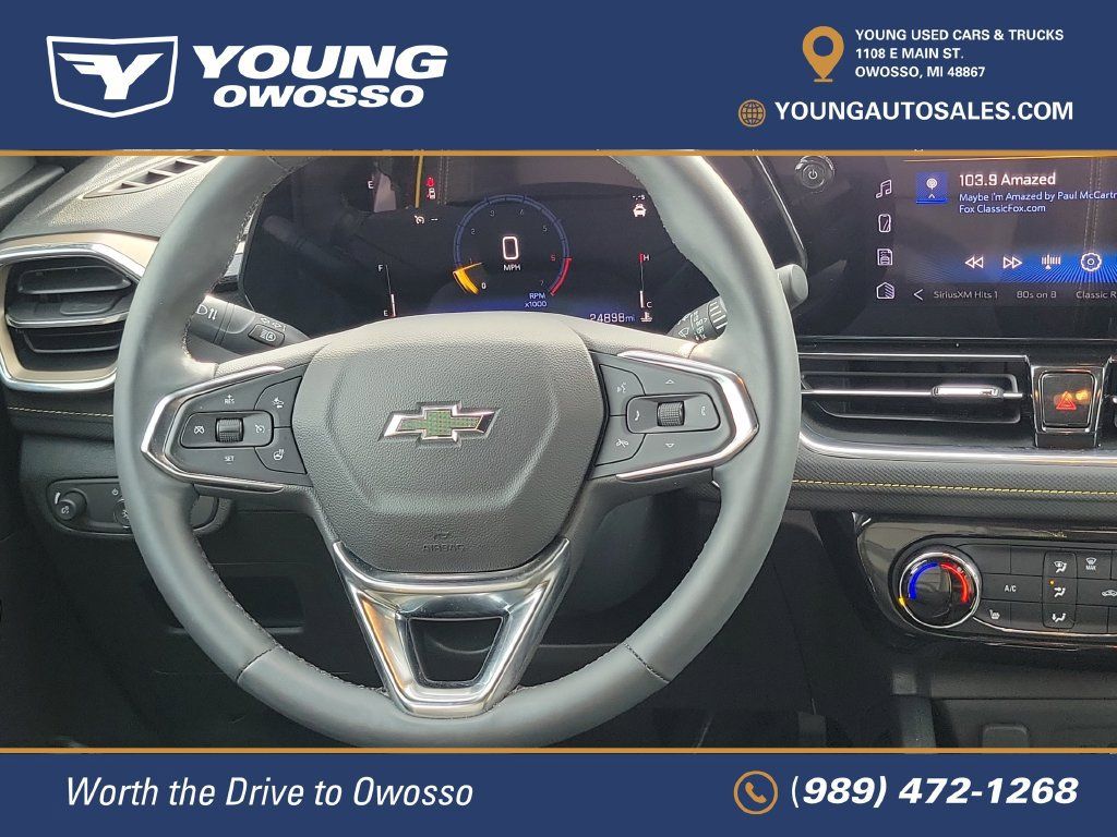 Used 2025 Chevrolet TrailBlazer ACTIV w/ Driver Confidence Package FWD image 26
