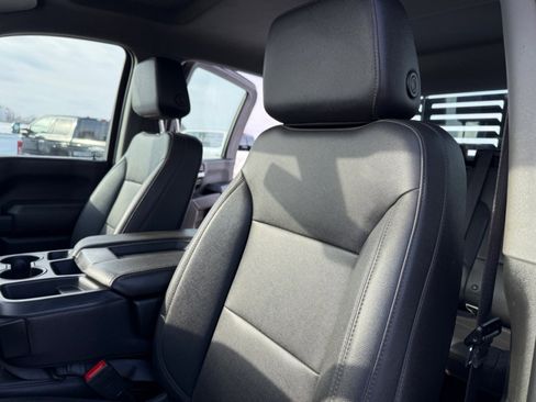 Used 2022 Chevrolet Silverado 2500 W/T w/ WT Fleet Convenience Package image 16