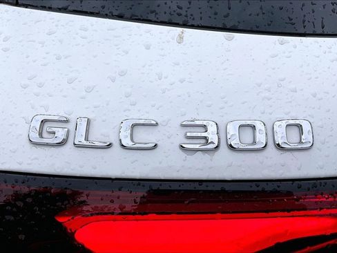 Used 2026 Mercedes-Benz GLC 300 4MATIC image 33