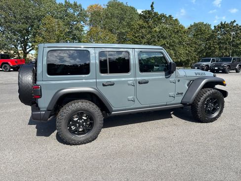 New 2025 Jeep Wrangler Willys image 7