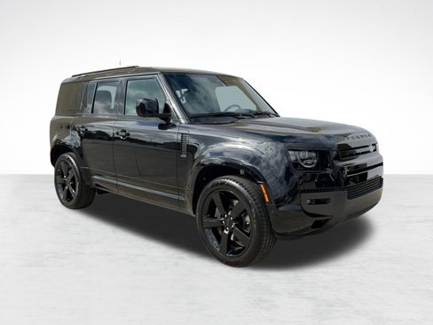 Used 2026 Land Rover Defender 110 X-Dynamic SE AWD/4WD image 7