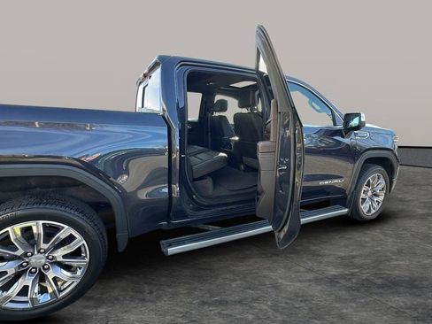 Used 2024 GMC Sierra 1500 Denali w/ Denali Reserve Package image 29