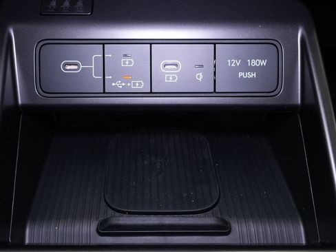 New 2026 Hyundai Kona SEL Premium AWD/4WD image 32
