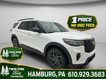 Used 2025 Ford Explorer ST-Line w/ ST-Line Street Pack
