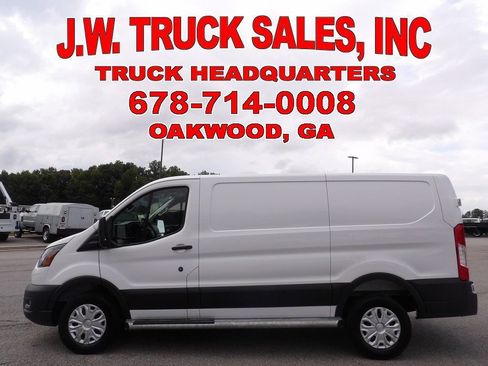 Used 2025 Ford Transit 250 Low Roof w/ Exterior Upgrade Package RWD image 2