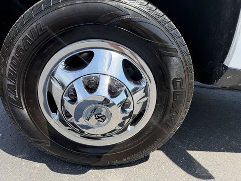Used 2015 Chevrolet Silverado 3500 W/T w/ WT Convenience Package AWD/4WD image 15